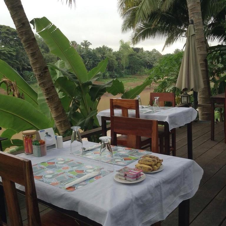 Riverside Guesthouse Луанг Прабанг Екстериор снимка