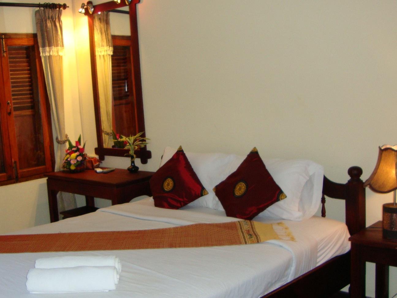 Riverside Guesthouse Луанг Прабанг Екстериор снимка