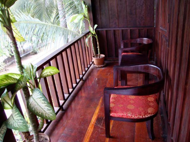 Riverside Guesthouse Луанг Прабанг Стая снимка